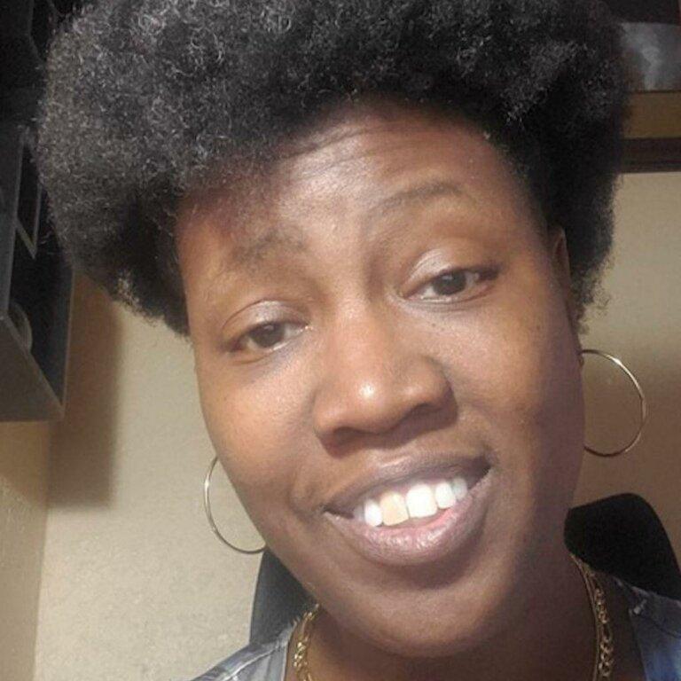 Yvette Dixon, LMHC