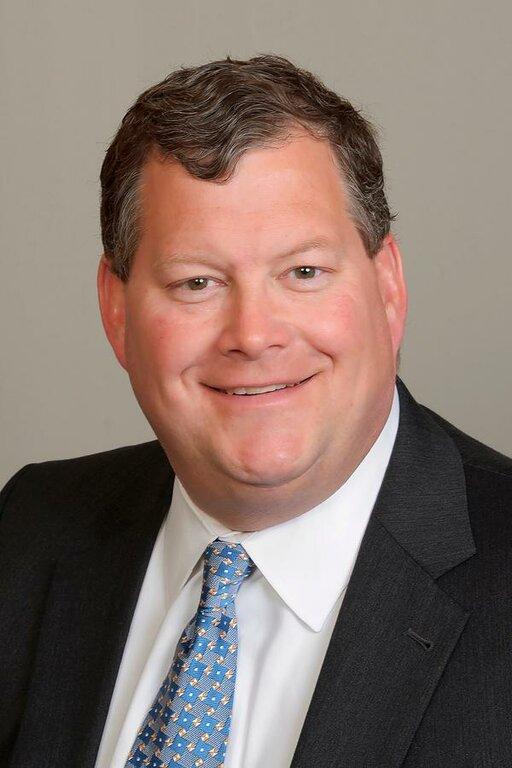 Edward Jones-Financial Advisor: David G Maloney