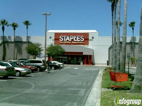 Carrollwood Commons, A Kimco Property