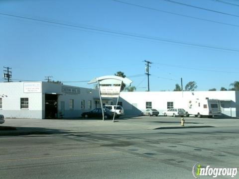 Custom Manufacturing Co