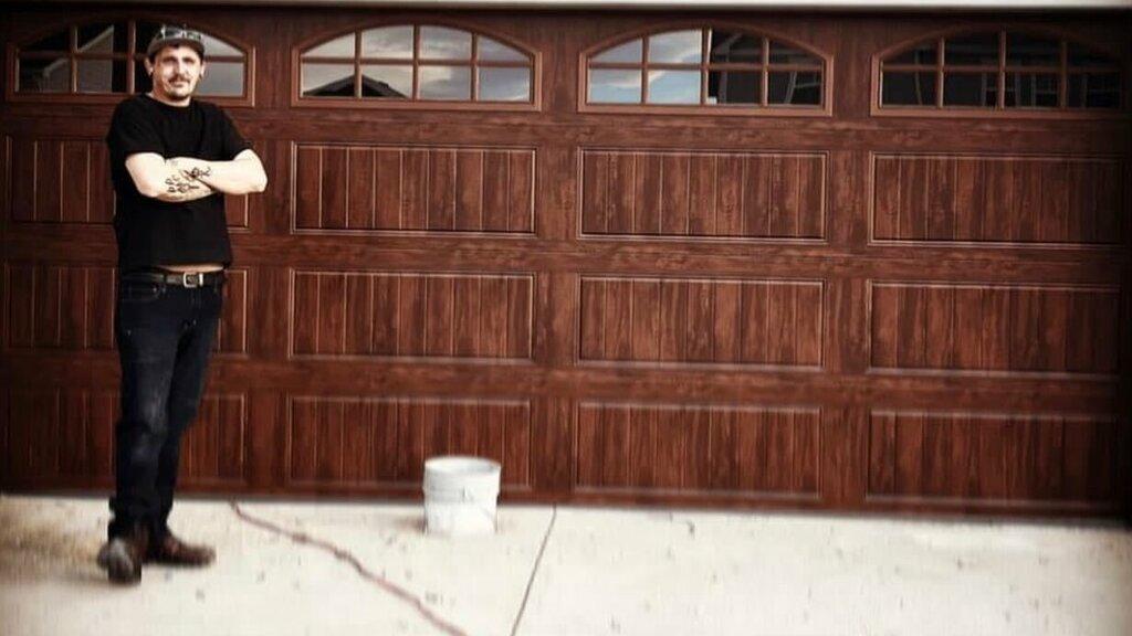 Diamond hand Garage Door and Repairs LTD