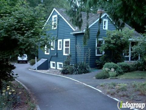 Cougar Mountain Veterinary Hospital & Wellness Center