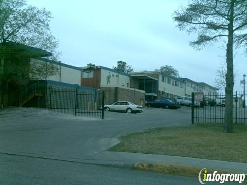 Riverstone Apartments