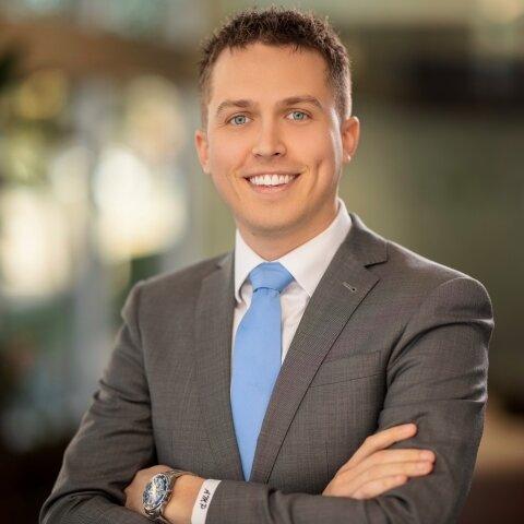 Merrill Lynch Financial Advisor Adam Perry