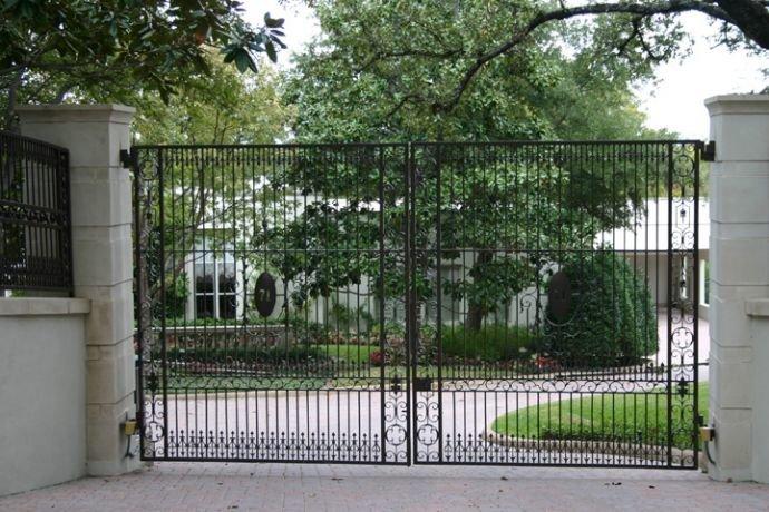 J & J Gates Service and Design