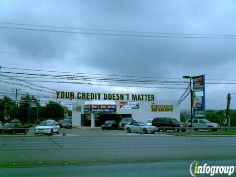 Red McCombs Drive Away Motors West