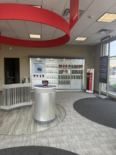 Cellular Sales-Verizon Authorized Retailer