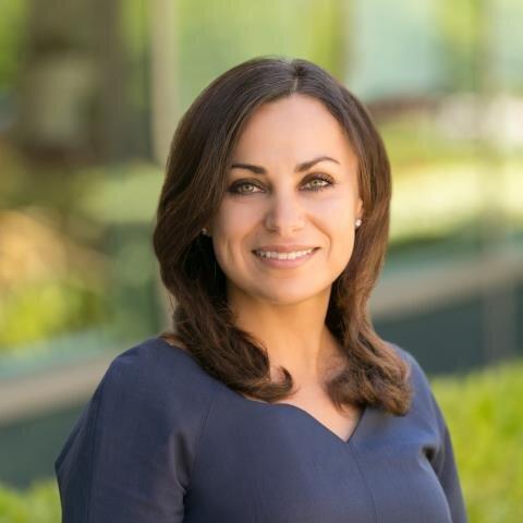 Merrill Lynch Private Wealth Advisor Alina Lloyd