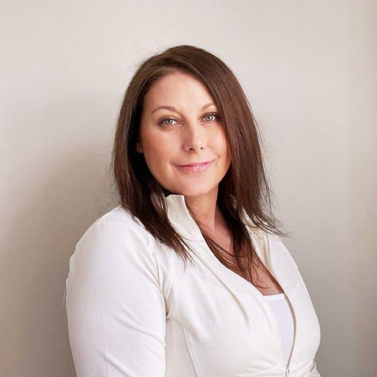 Saundra Trouslot, Psychiatric Nurse Practitioner