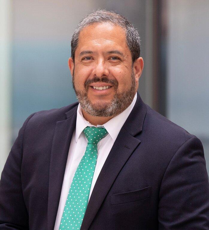 Merrill Lynch Financial Advisor Sergio Bache