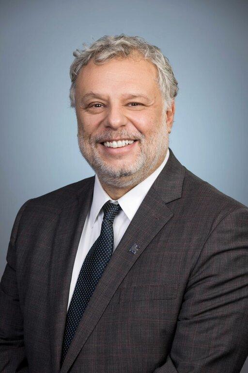 Merrill Lynch Financial Advisor Fabio Estrella De Assis