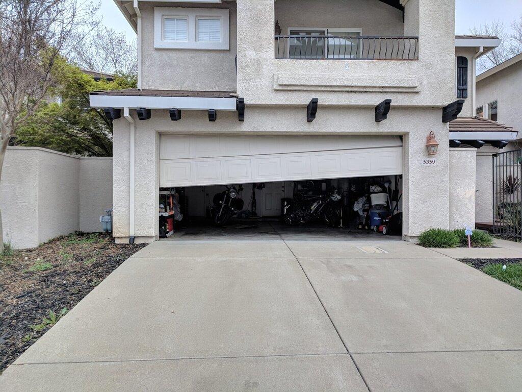 Pulse Garage Door Repair Garret Park