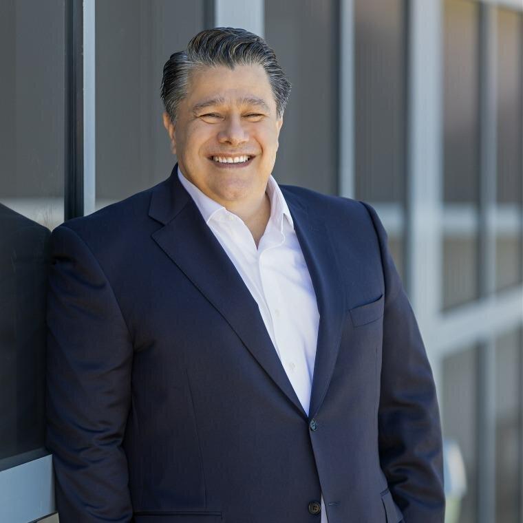 Merrill Lynch Financial Advisor Luis Morones Cortes