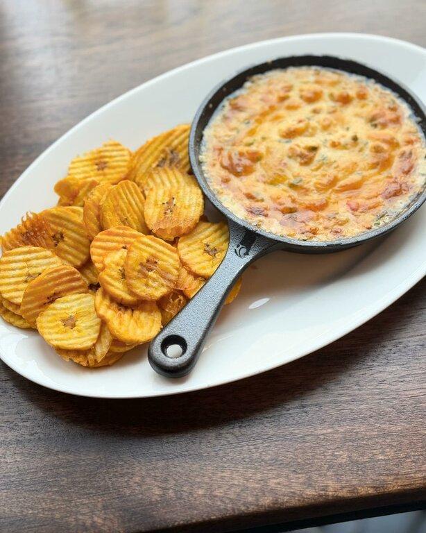 Chicago Empanada Mama