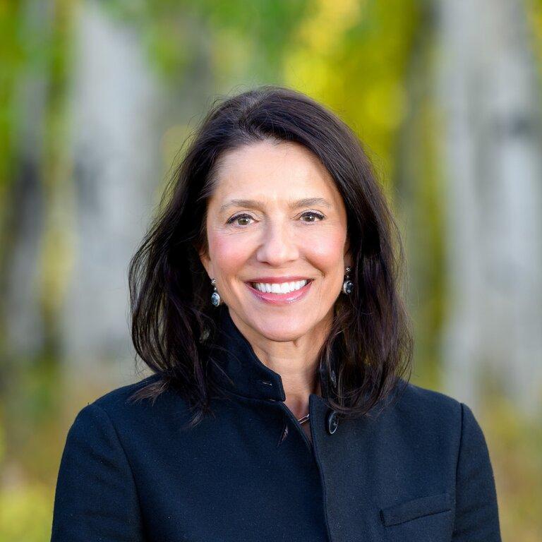 Merrill Lynch Financial Advisor Donna Di Ianni