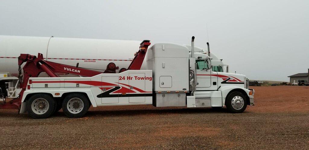 Brady's Towing and Recovery