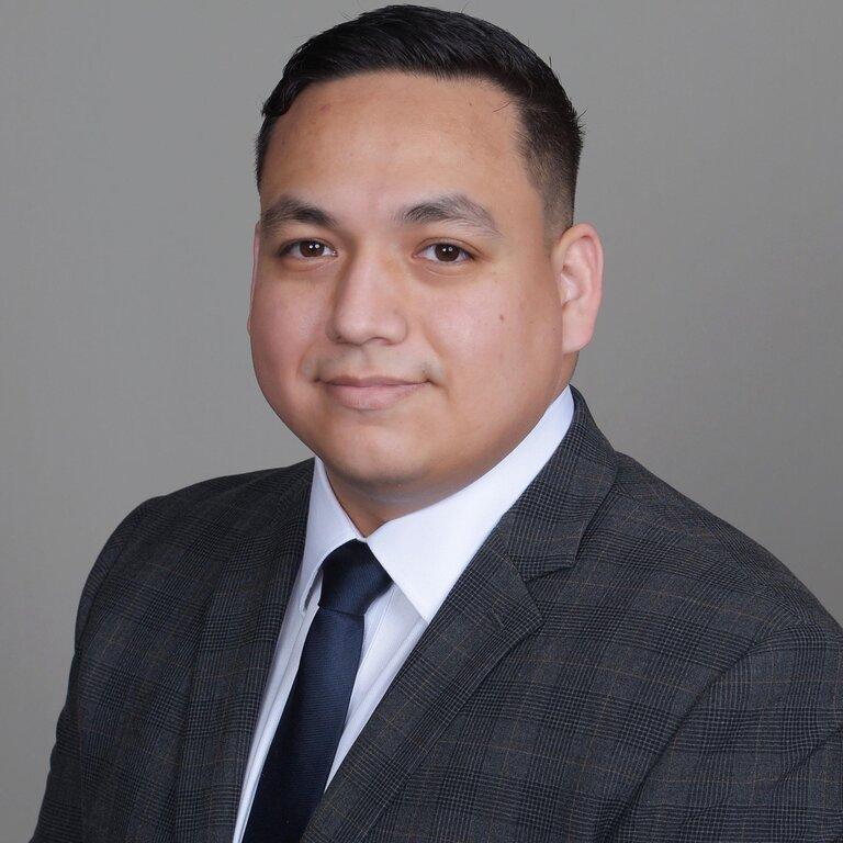 Merrill Lynch Financial Advisor Jonatan Rosa