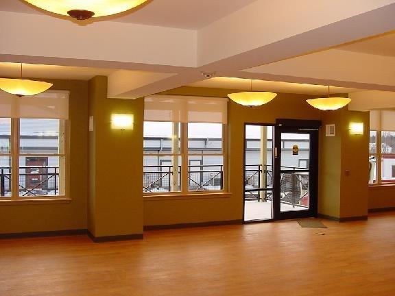 Russwood Decorating Inc