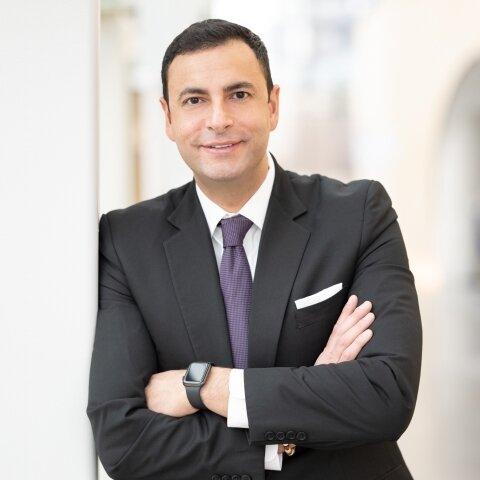 Merrill Lynch Financial Advisor Issa Karadsheh