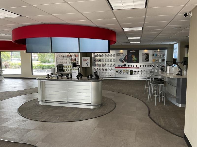 Cellular Sales-Verizon Authorized Retailer