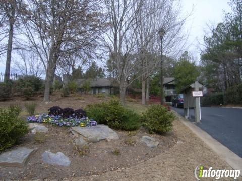 Tuxworth Spring Condominiums