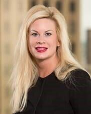 Merrill Lynch Financial Advisor Shaena Carter