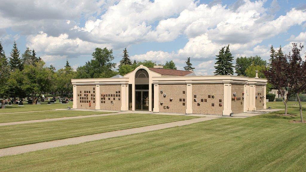 Westlawn Funeral Home & Cemetery