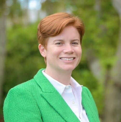 Merrill Lynch Financial Advisor Sydney O'Haire