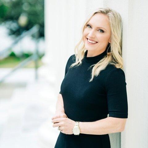 Merrill Lynch Financial Advisor Stephanie Jones