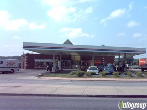 Holiday Stationstores