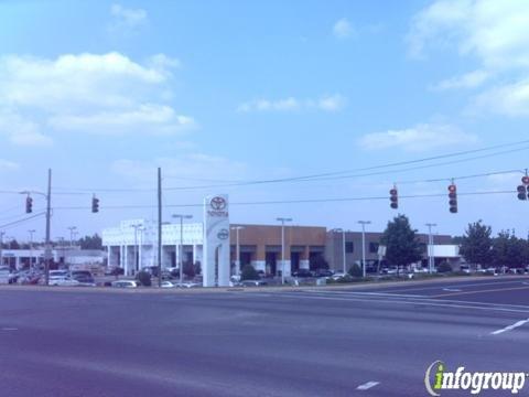 Town & Country Toyota Collision Center