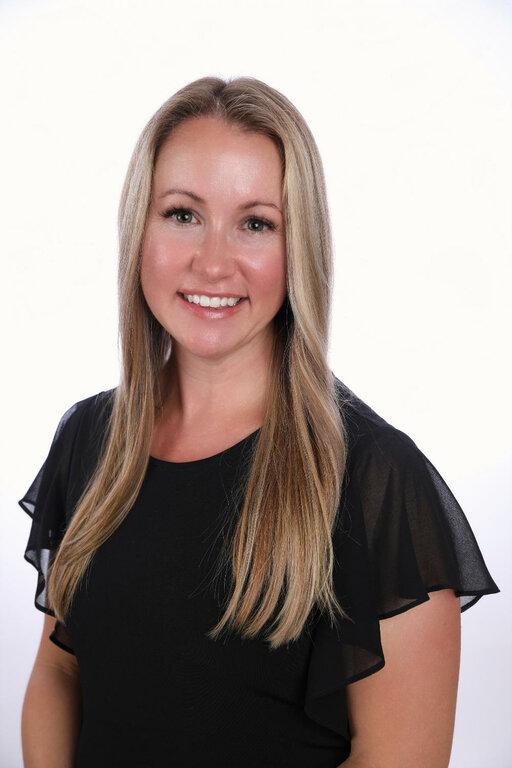 Kelsey Saylor-Happily Ever After Realtor John L Scott