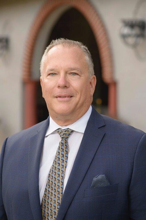 Merrill Lynch Financial Advisor Kelvin Miller