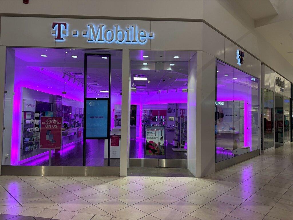 T-Mobile Authorized Retailer