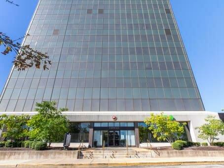 HQ - St Louis - West Port