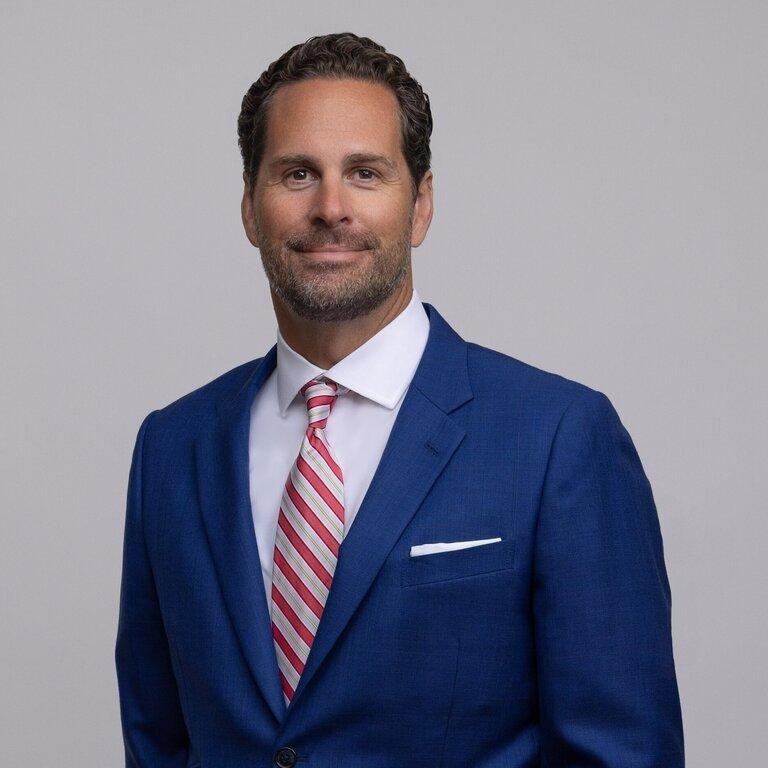 Merrill Lynch Financial Advisor Kevin Gang