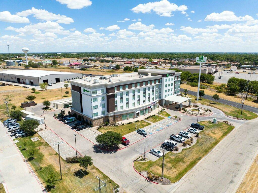 Holiday Inn & Suites Waco Northwest By IHG