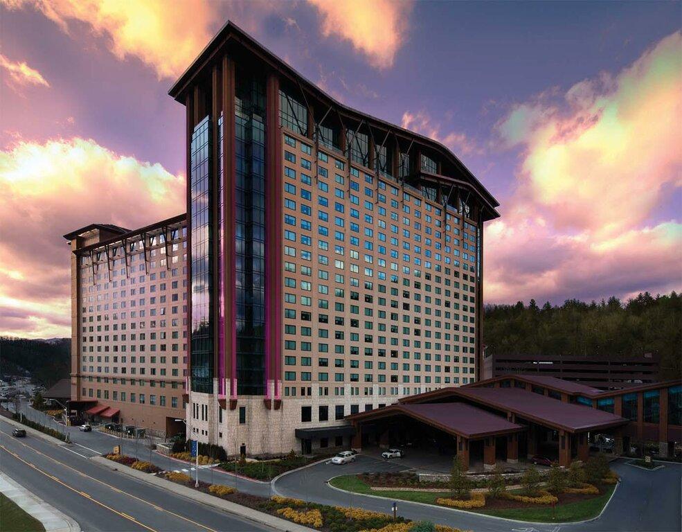Harrah's Cherokee Valley River Casino & Hotel
