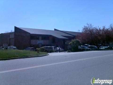 Mark D Holmes, DPT - Cactus Sport & Spine, PC