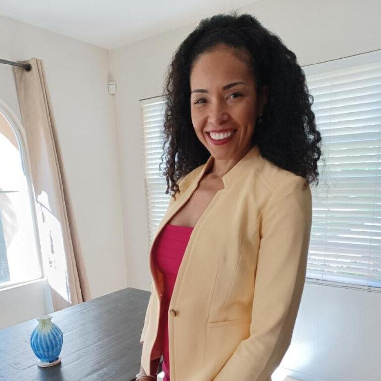 Margarita Velosa, Counselor