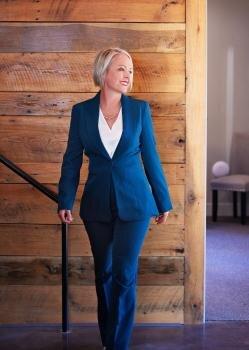 Molly Dean Team-Leaderone Financial