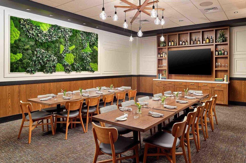 Burtons Grill of Plantation