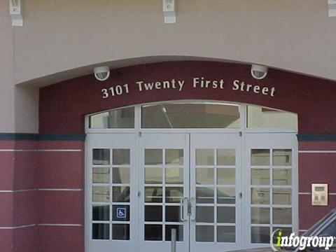 3101 21st Apartments