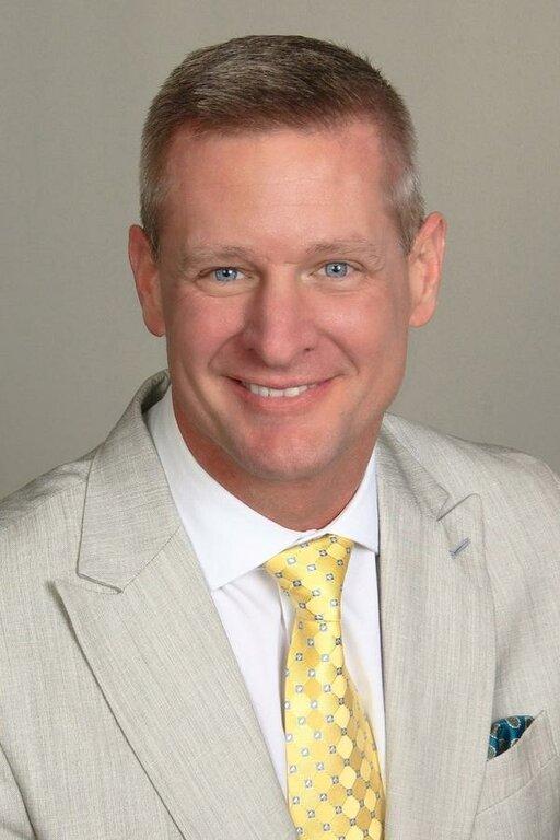 Edward Jones-Financial Advisor: Mark A Tipton, Cfpaamscrpc