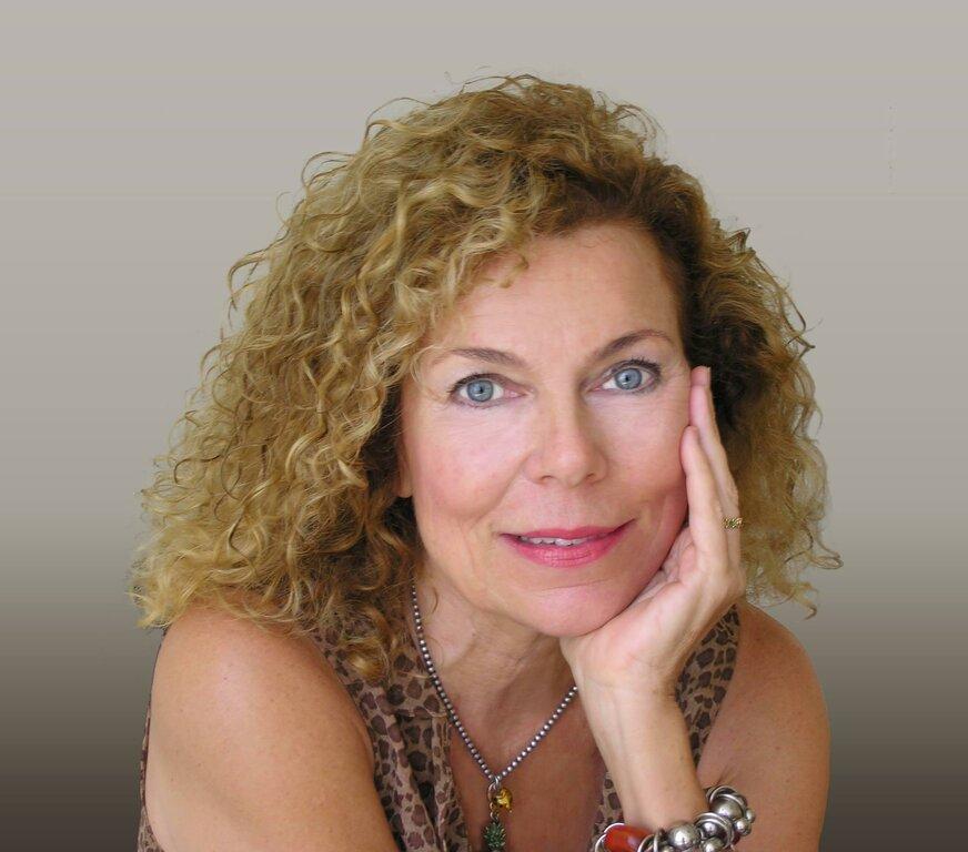 Laura Pearson, Realtor Premier Sotheby's International Realty