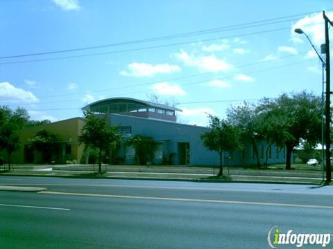 Richard Salinas Health Center