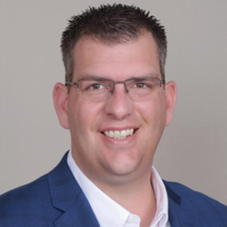 Edward Jones-Financial Advisor: Julie A Granja