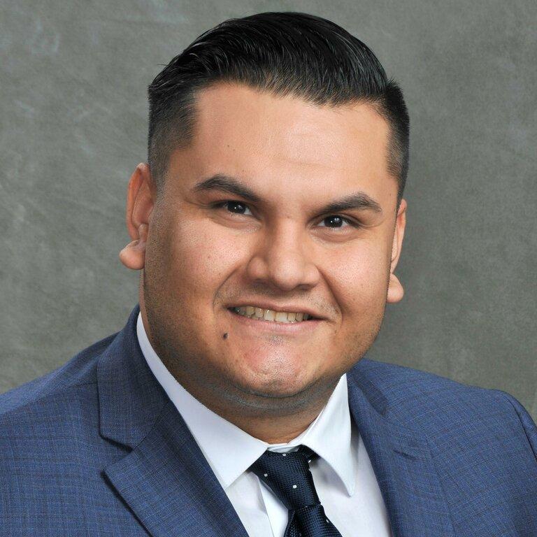 Edward Jones-Financial Advisor: Abraham Arroyos