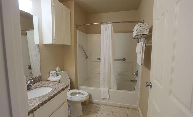 Victoria Palms Inn & Suites