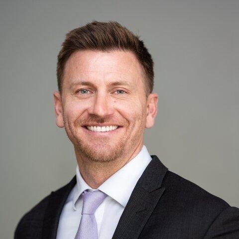 Merrill Lynch Financial Advisor Adam Zahn